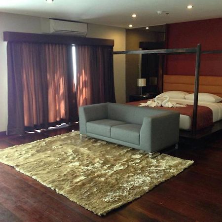 One Manalo Place Puerto Princesa Εξωτερικό φωτογραφία