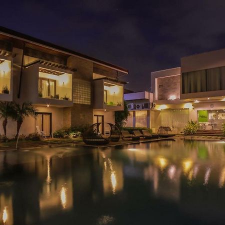 One Manalo Place Puerto Princesa Εξωτερικό φωτογραφία
