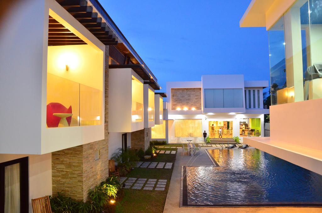 One Manalo Place Puerto Princesa Εξωτερικό φωτογραφία