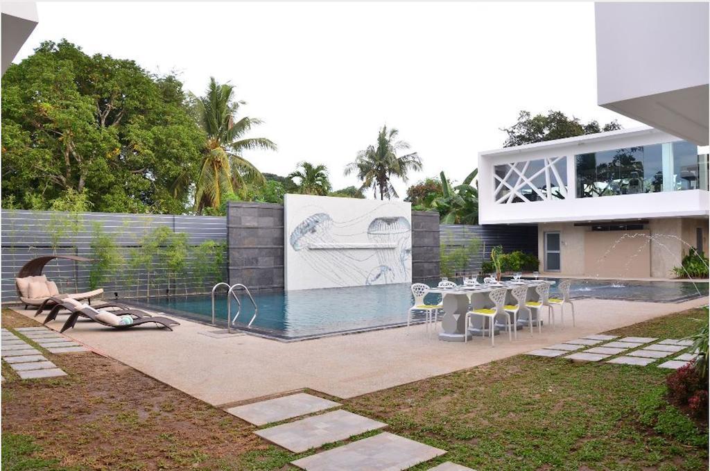 One Manalo Place Puerto Princesa Εξωτερικό φωτογραφία