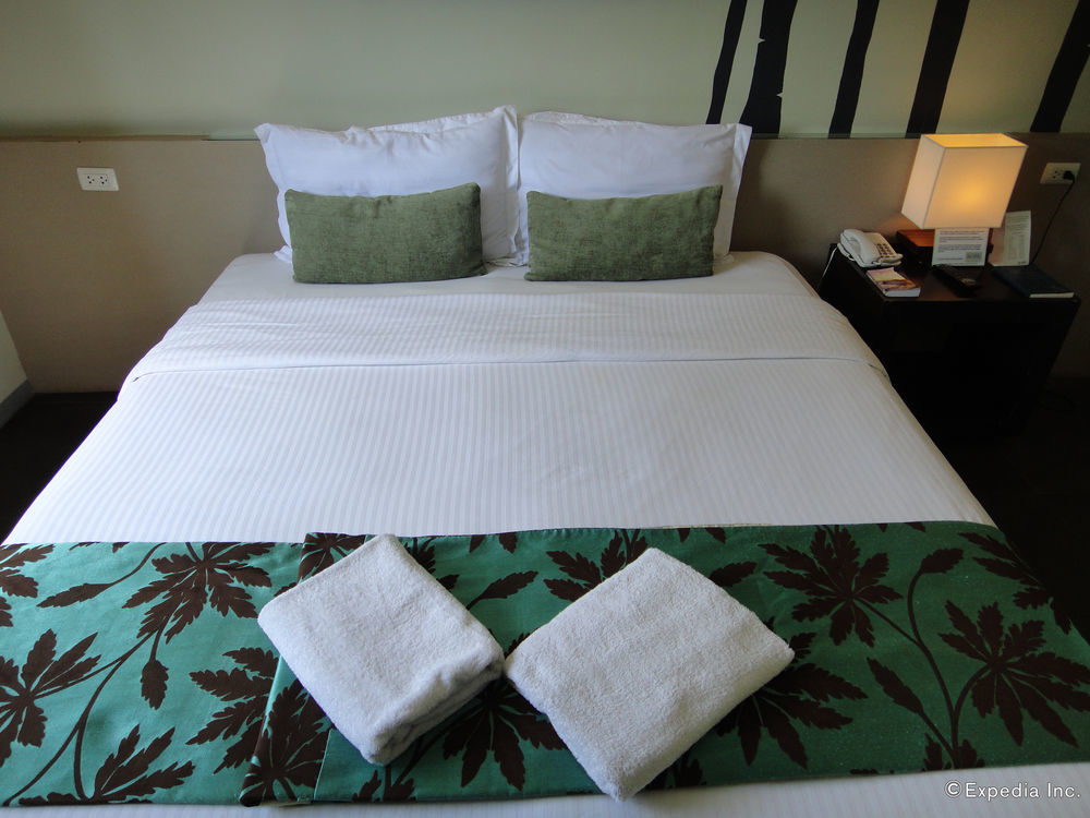 One Manalo Place Puerto Princesa Εξωτερικό φωτογραφία
