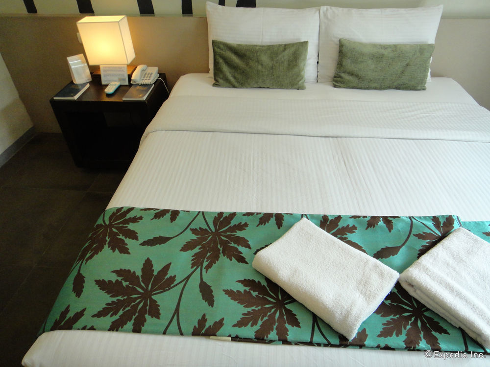 One Manalo Place Puerto Princesa Εξωτερικό φωτογραφία