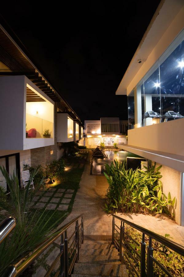 One Manalo Place Puerto Princesa Εξωτερικό φωτογραφία
